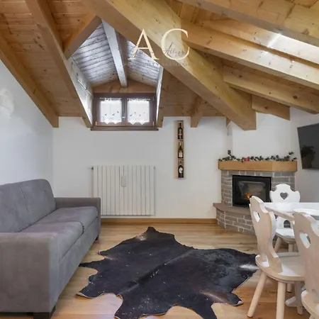 Appartamento La Mansarda Ponte Di Legno Esterno foto