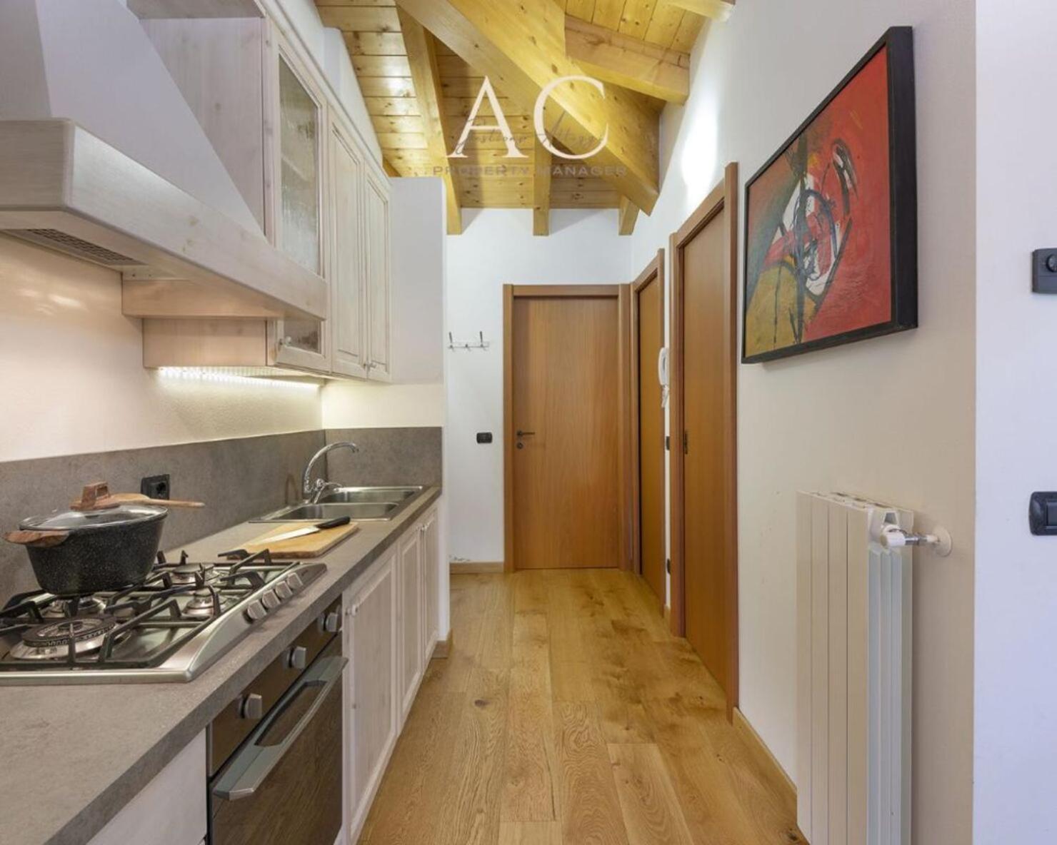 La Mansarda Apartment *